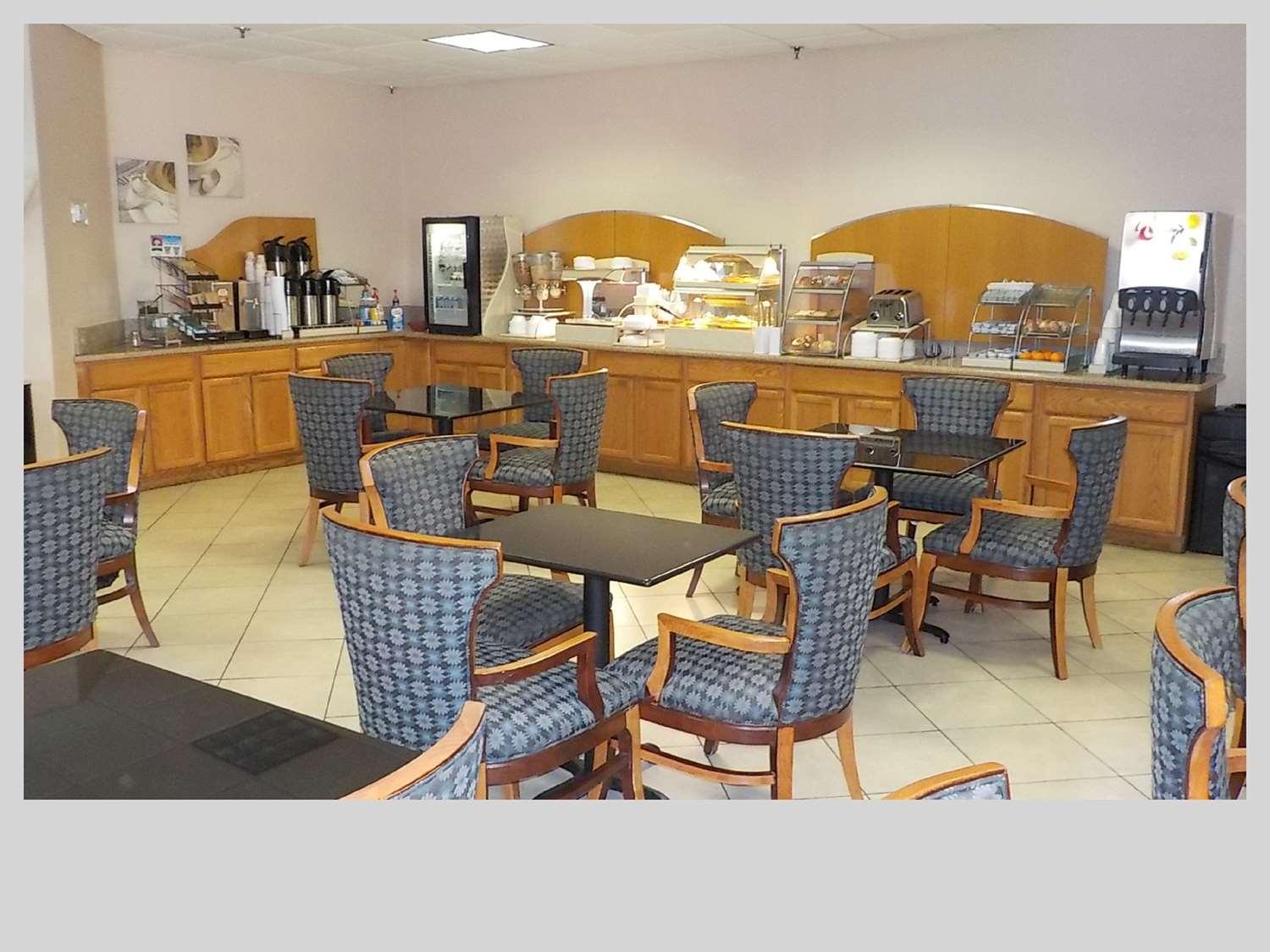 Clarion Pointe Jacksonville Near Camp Lejeune Екстер'єр фото