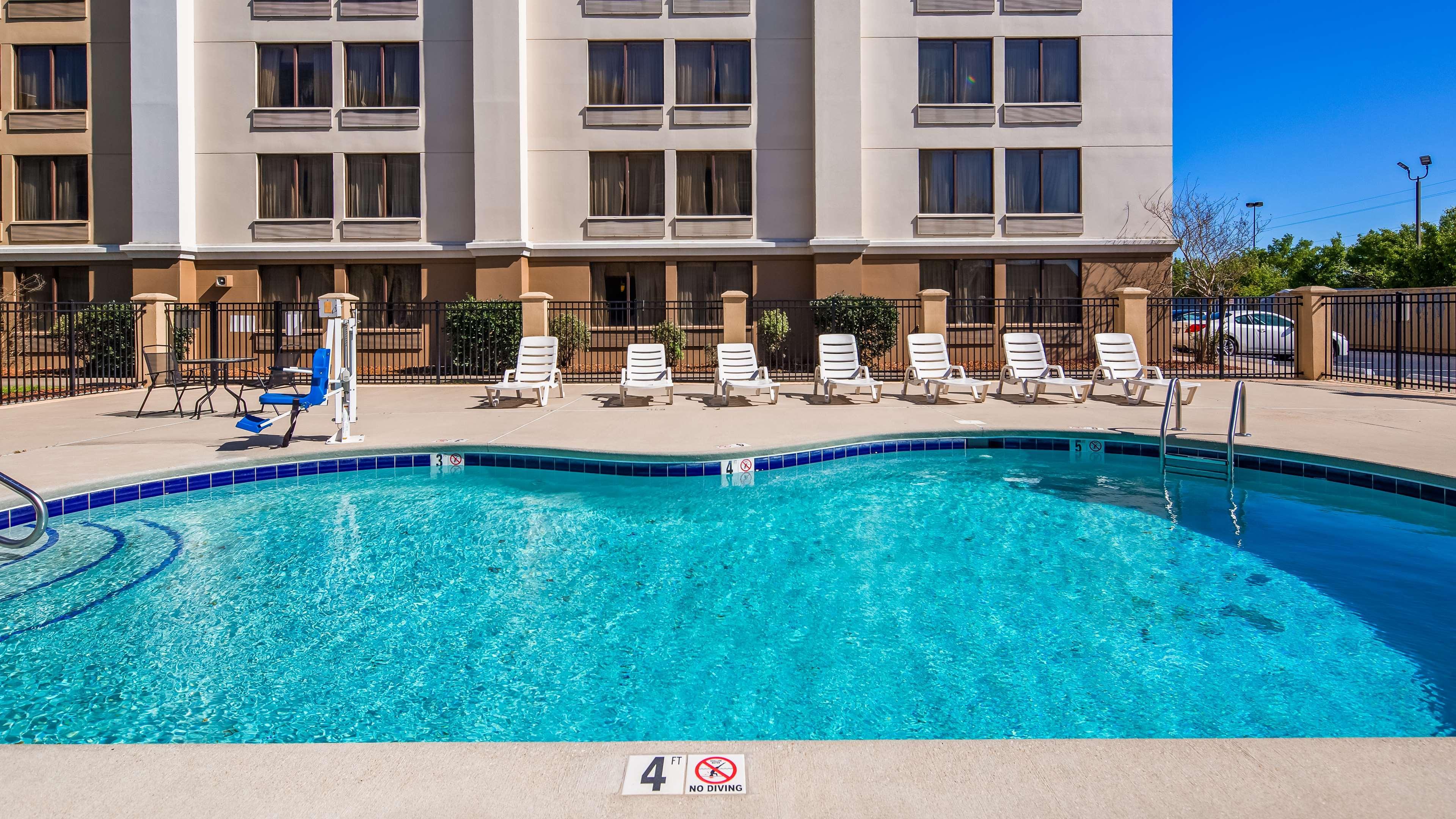 Clarion Pointe Jacksonville Near Camp Lejeune Екстер'єр фото