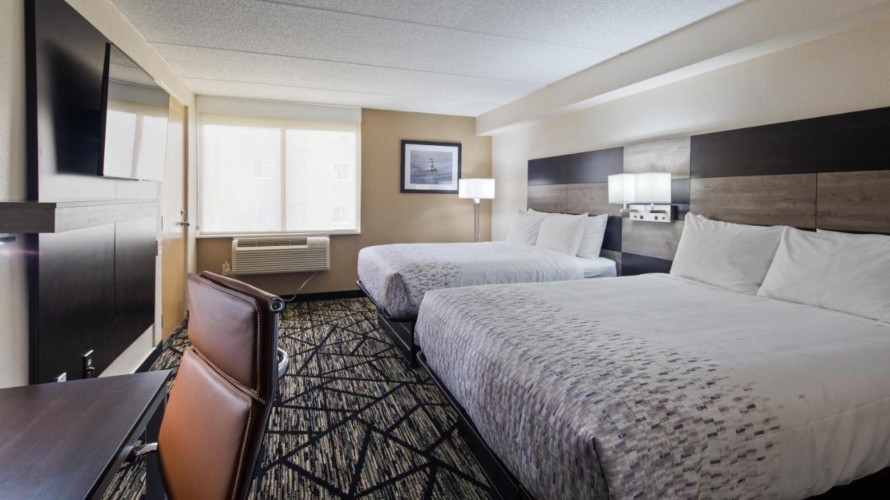 Clarion Pointe Jacksonville Near Camp Lejeune Екстер'єр фото