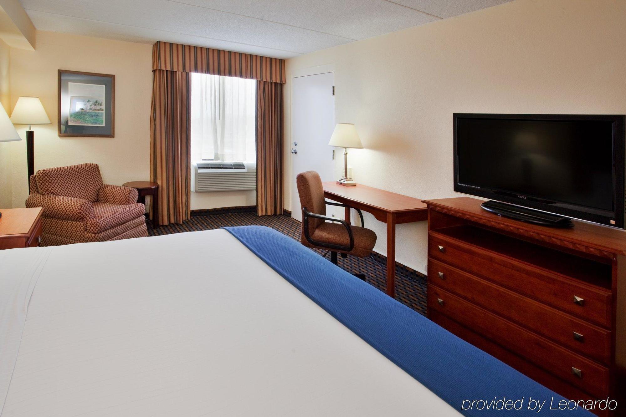 Clarion Pointe Jacksonville Near Camp Lejeune Екстер'єр фото